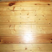 Jak dbać o drewnianą podłogę?
